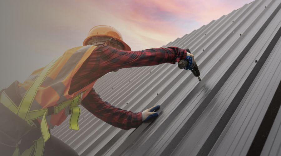 Professional gutter cleaning in Wareham, MA